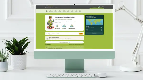 Photo of Seabottles in use: on a computer, on a desk