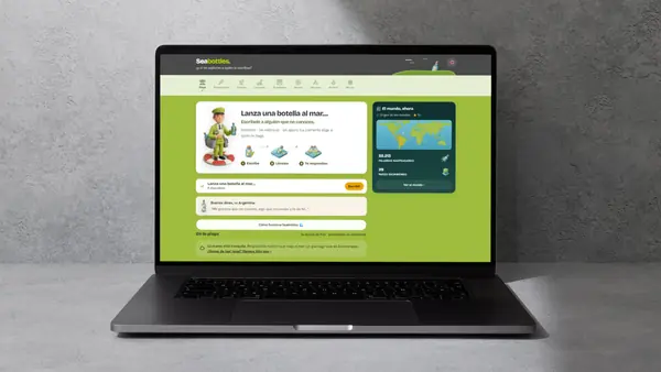 Photo of Seabottles in use: Shore, on a computer (gray background)